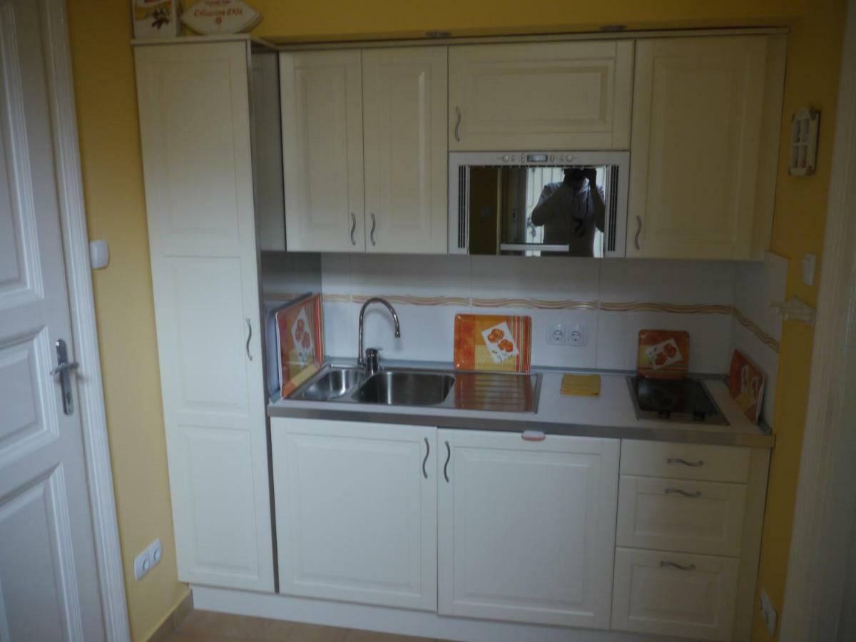 Klauzal Ter 9 Appartement Boedapest Buitenkant foto